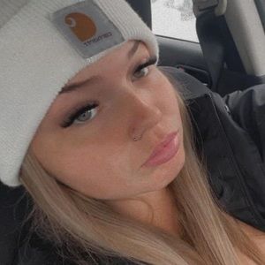 Meet your Posher, Hope